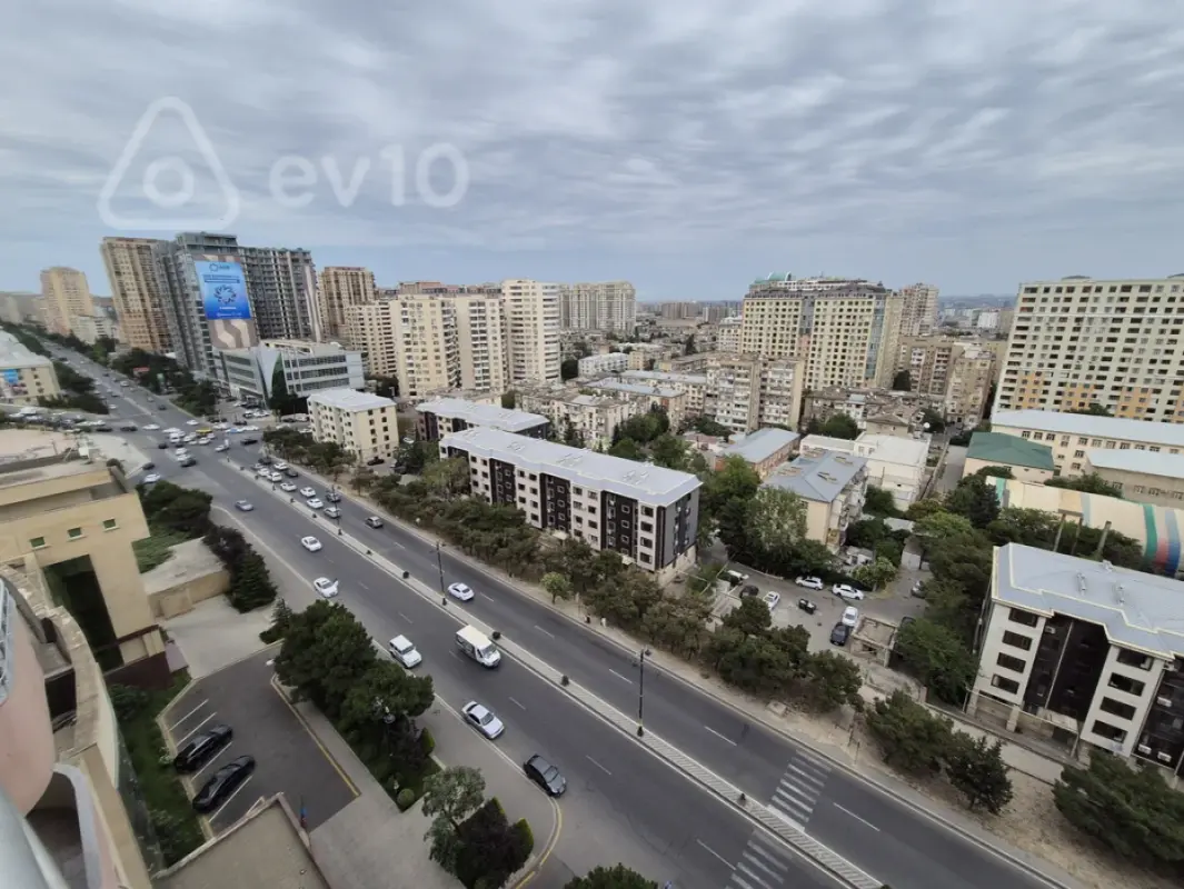 Satılır 5 otaqlı yeni tikili 202 m²