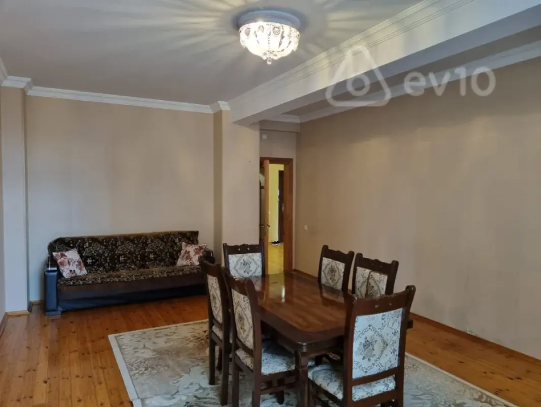 Kirayə verilir 2 otaqlı yeni tikili 112 m²