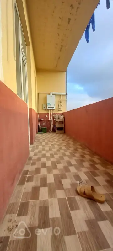 Kirayə verilir 3 otaqlı yeni tikili 70 m²