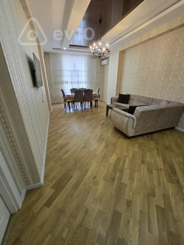Kirayə verilir 1 otaqlı yeni tikili 105 m²