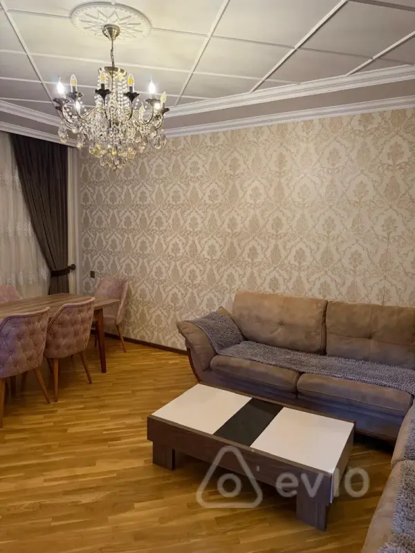 Kirayə verilir 2 otaqlı yeni tikili 67 m²