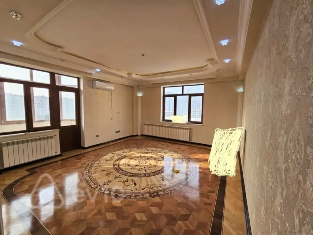 Satılır 3 otaqlı yeni tikili 127 m²