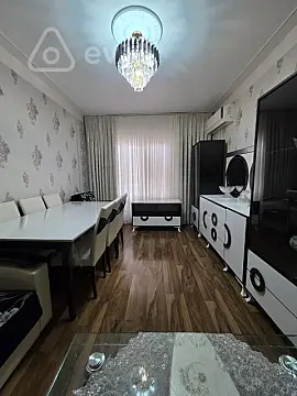 Satılır 4 otaqlı köhnə tikili 110 m² — Bakı, Yasamal 4 otaq 110.00 m²