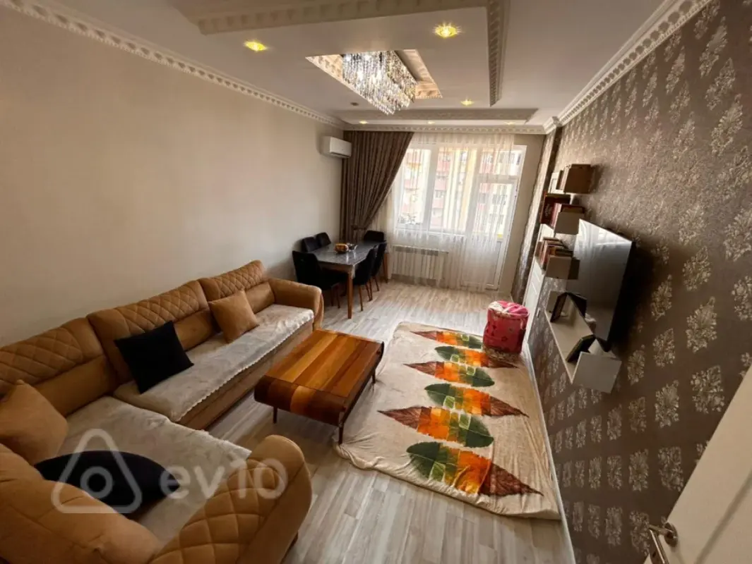 Satılır 2 otaqlı yeni tikili 68 m²
