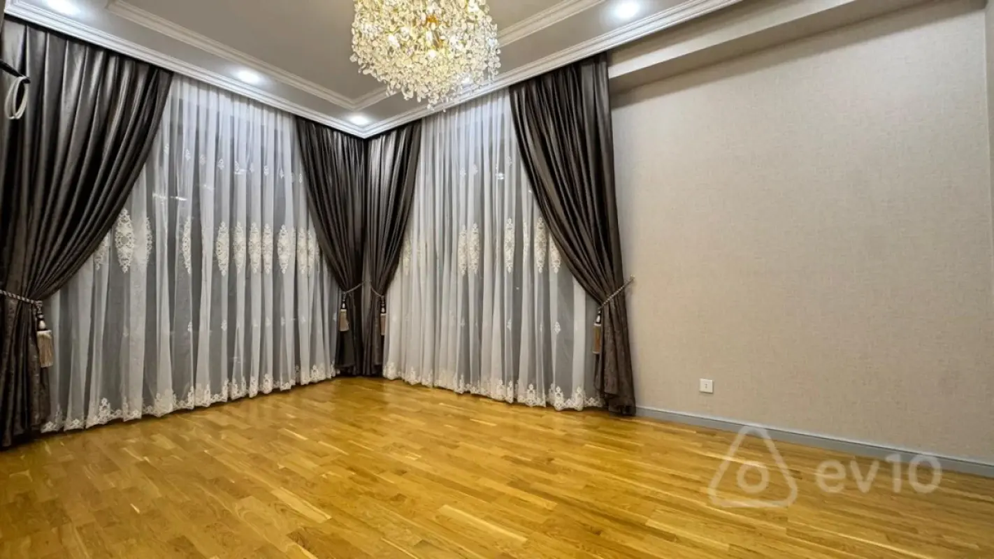 Satılır 2 otaqlı yeni tikili 62 m²