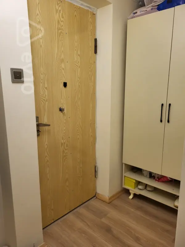 Kirayə verilir 3 otaqlı köhnə tikili 5 m²