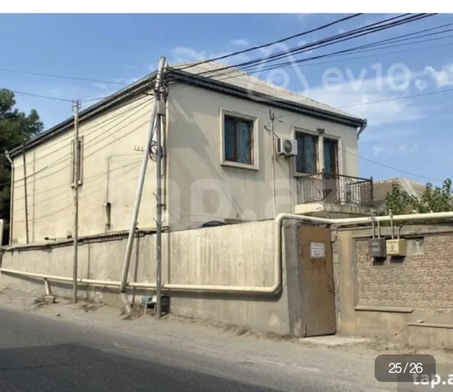 Satılır 5 otaqlı həyət evi 200 m²