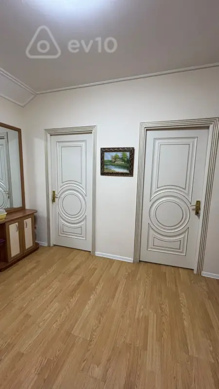 Kirayə verilir 3 otaqlı yeni tikili 80 m²