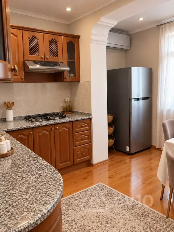 Kirayə verilir 3 otaqlı köhnə tikili 110 m²