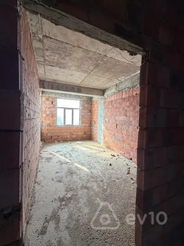 Satılır 2 otaqlı yeni tikili 60 m²