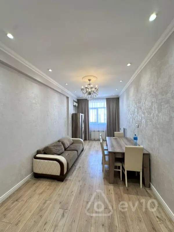 Satılır 2 otaqlı yeni tikili 85 m²