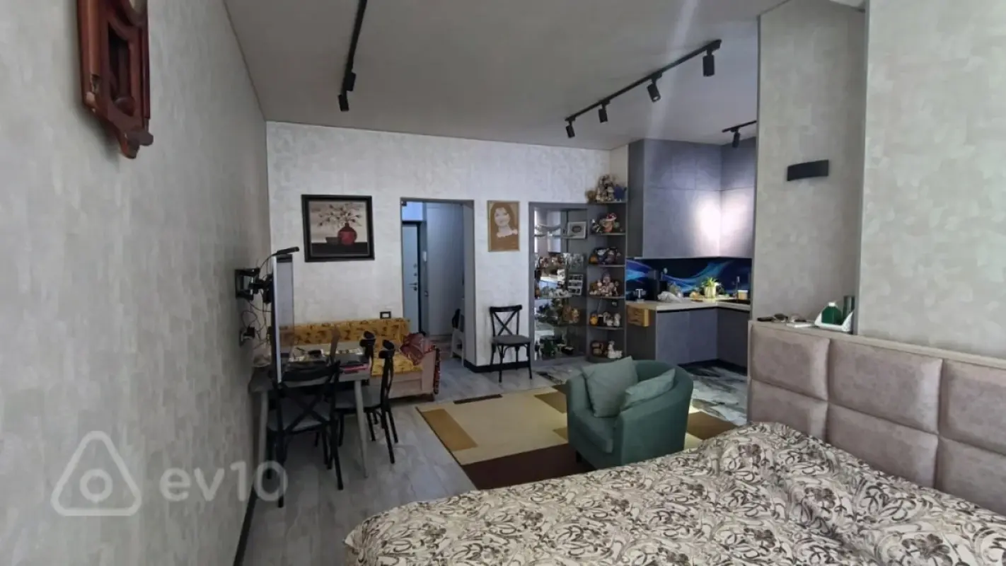 Satılır 2 otaqlı yeni tikili 58 m²