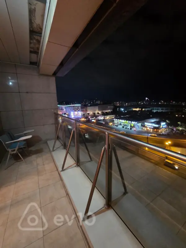 Kirayə verilir 2 otaqlı köhnə tikili 60 m²
