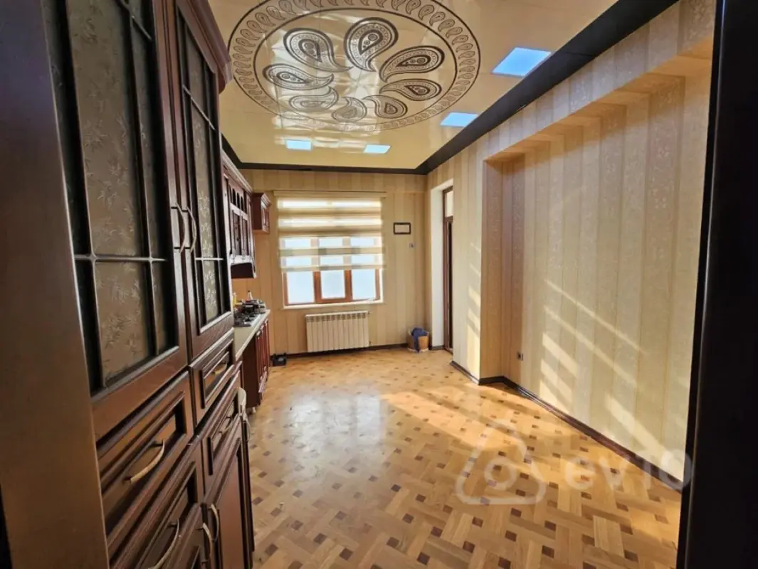 Satılır 3 otaqlı yeni tikili 127 m²