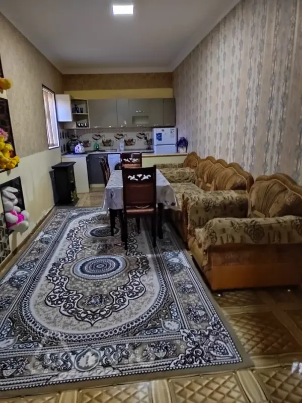 Kirayə verilir 4 otaqlı həyət evi 100 m²
