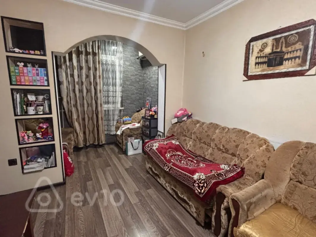 Kirayə verilir 2 otaqlı köhnə tikili 45 m²