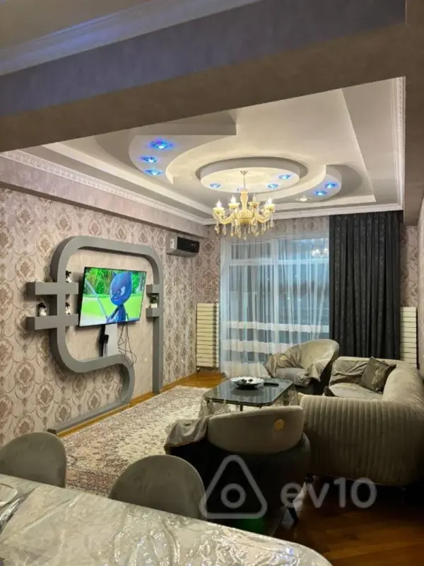 Satılır 3 otaqlı yeni tikili 128 m²