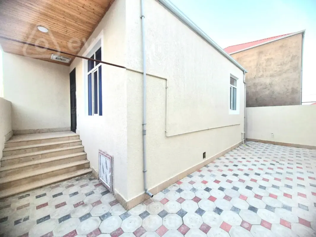 Satılır 3 otaqlı həyət evi 90 m²