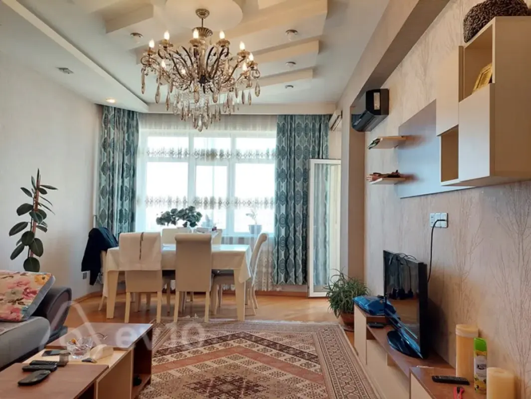 Kirayə verilir 3 otaqlı yeni tikili 105 m²