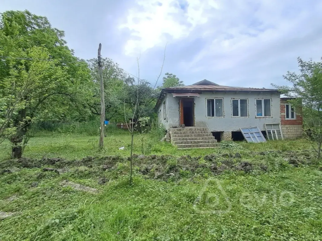 Satılır 3 otaqlı həyət evi 69 m²