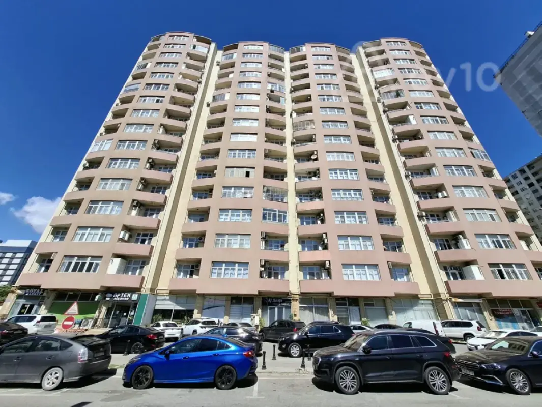 Satılır 2 otaqlı yeni tikili 92 m²