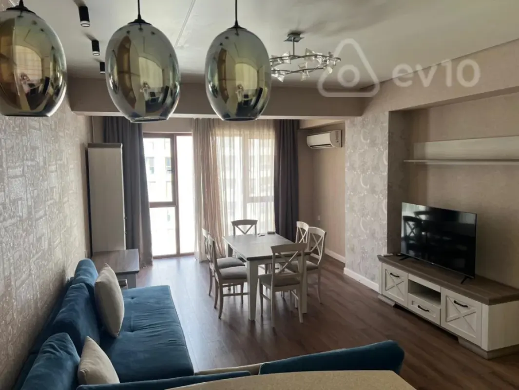 Kirayə verilir 3 otaqlı yeni tikili 90 m²