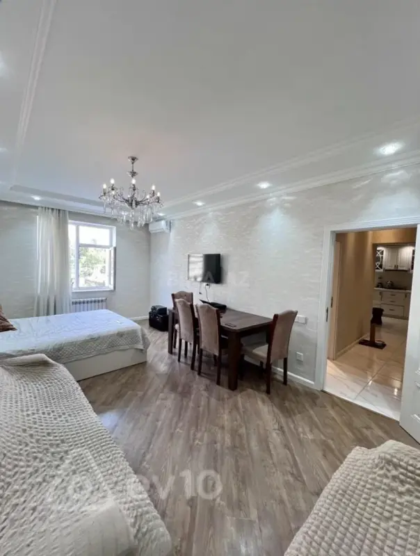 Satılır 3 otaqlı yeni tikili 88 m²