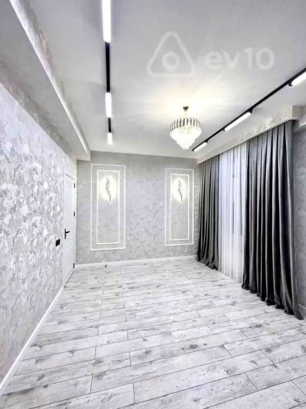 Satılır 3 otaqlı yeni tikili 75 m²