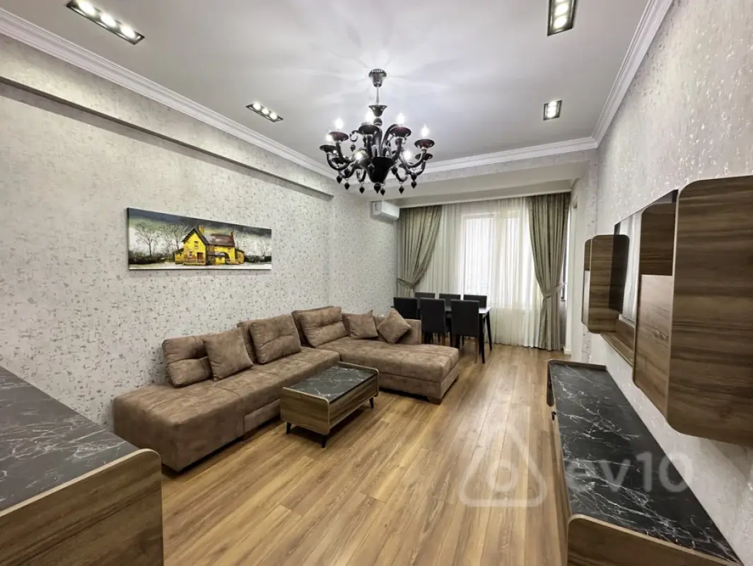 Satılır 3 otaqlı yeni tikili 125 m²