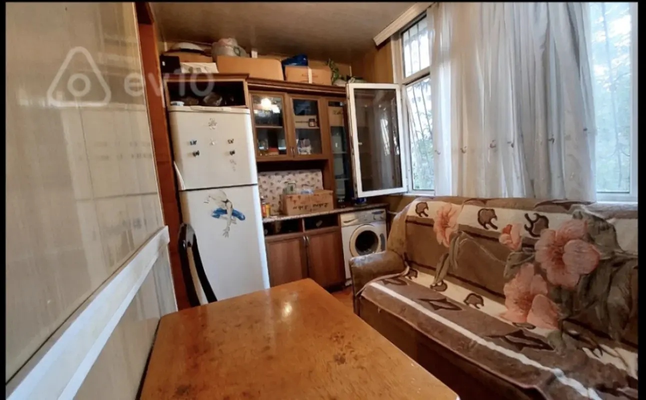 Kirayə verilir 3 otaqlı köhnə tikili 69 m²