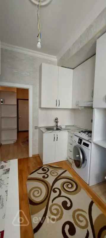 Kirayə verilir 2 otaqlı yeni tikili 62 m²