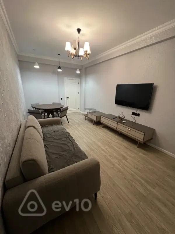 Kirayə verilir 2 otaqlı yeni tikili 87 m²