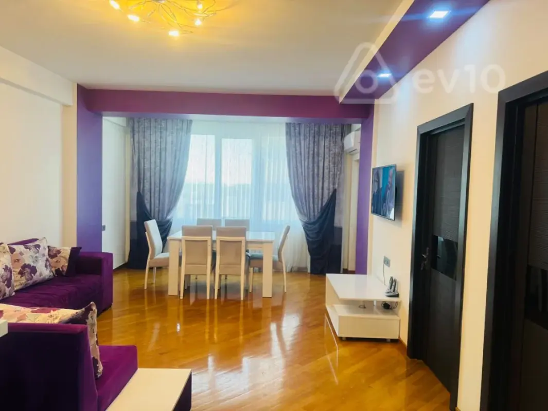 Kirayə verilir 2 otaqlı yeni tikili 85 m²