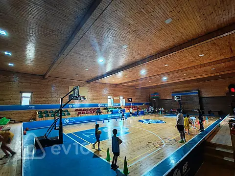 Kirayə verilir mənzil 1300 m² — Xırdalan 1300.00 m²