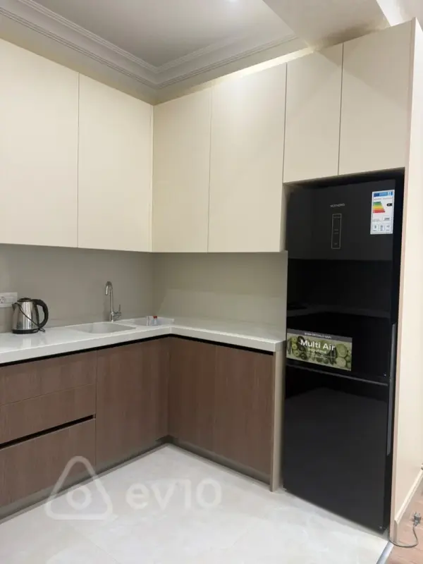 Kirayə verilir 3 otaqlı yeni tikili 92 m²