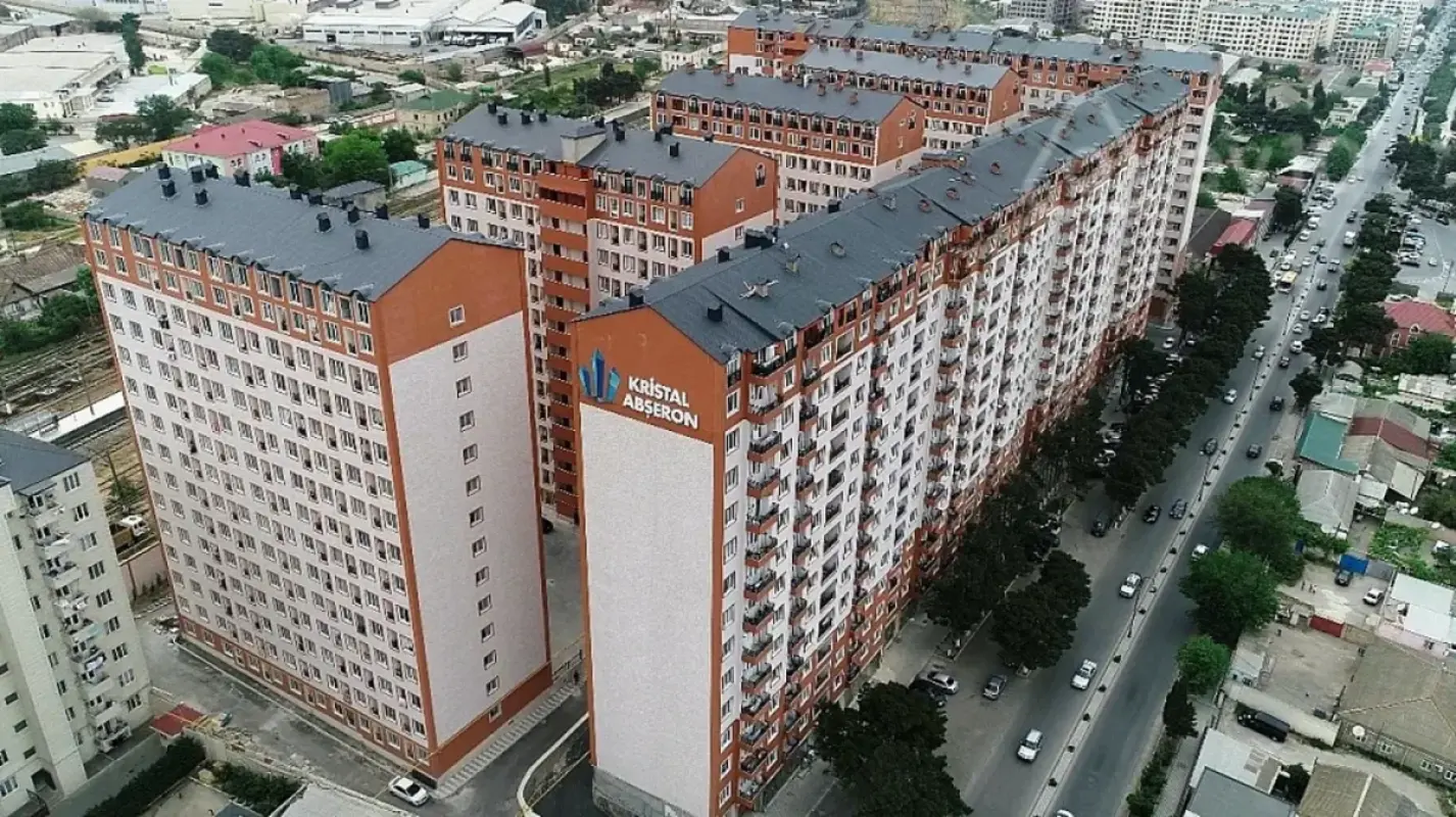 Satılır 1 otaqlı yeni tikili 42 m²