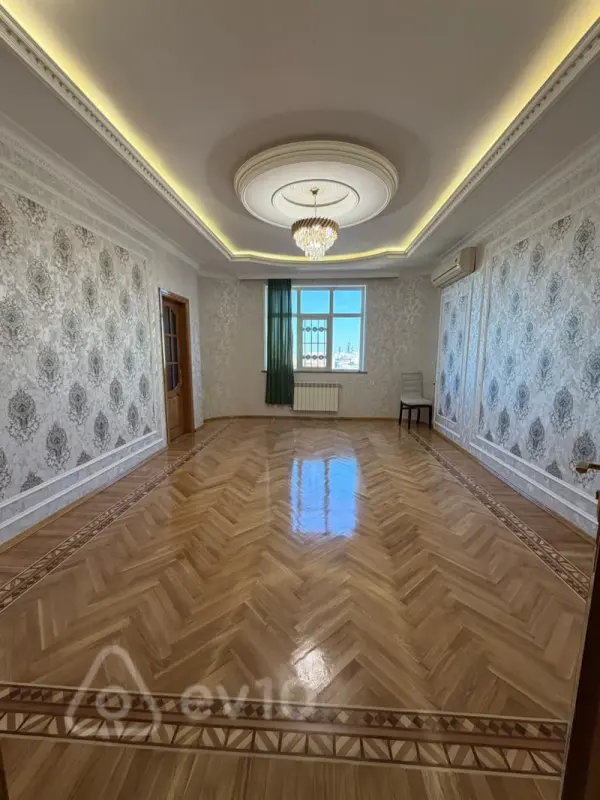 Satılır 3 otaqlı yeni tikili 90 m²