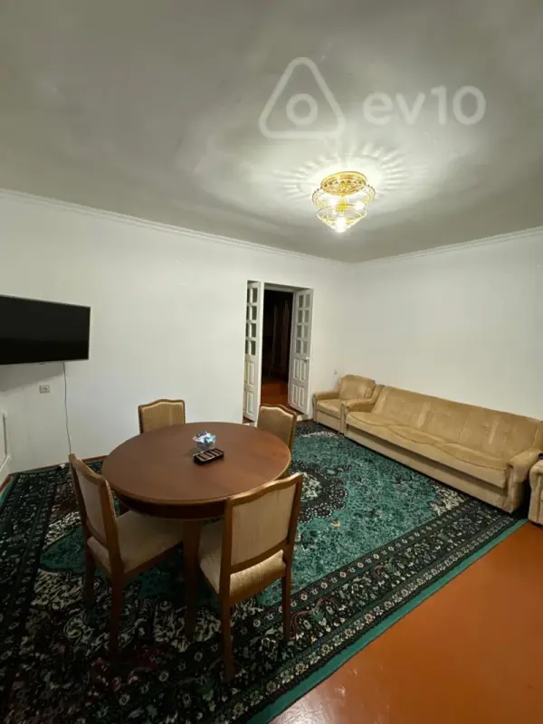 Kirayə verilir 4 otaqlı həyət evi 85 m²