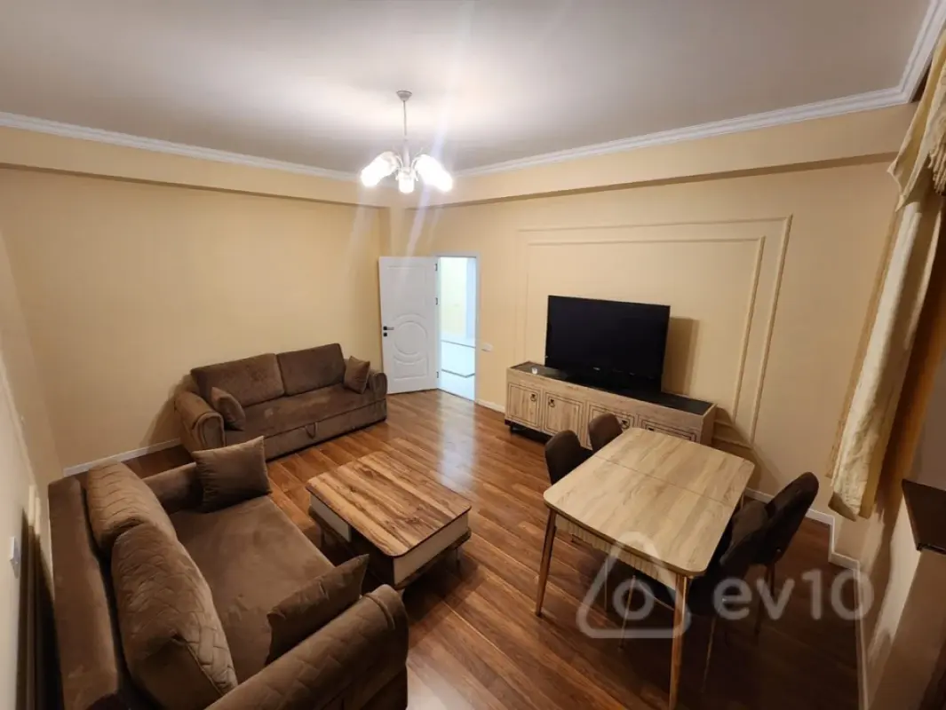 Kirayə verilir 2 otaqlı yeni tikili 102 m²