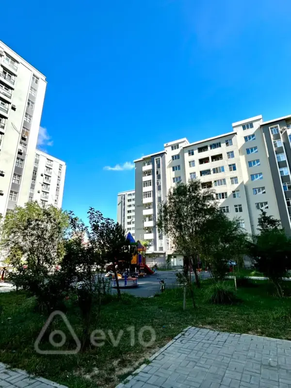 Satılır 1 otaqlı yeni tikili 42 m²