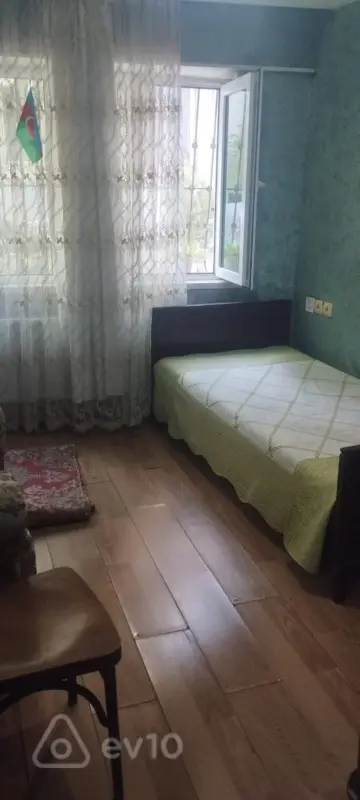 Kirayə verilir 3 otaqlı həyət evi 90 m²