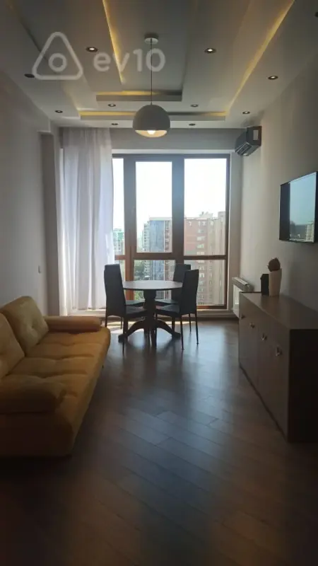 Kirayə verilir 2 otaqlı yeni tikili 50 m²