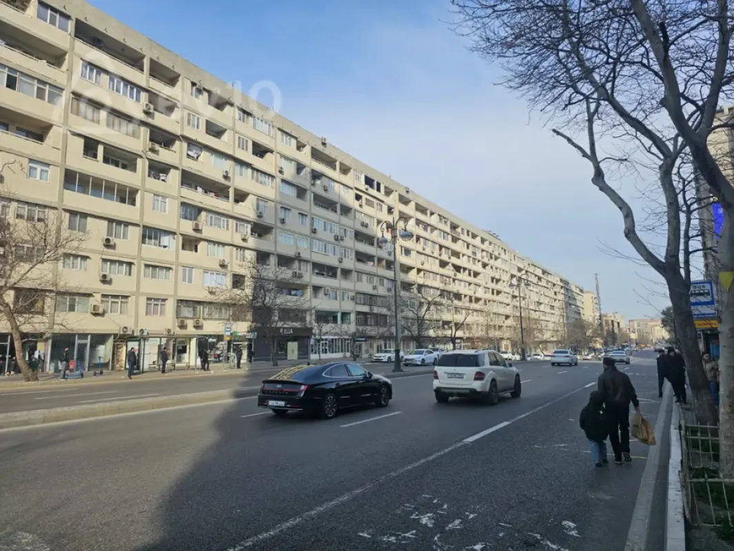Satılır 2 otaqlı köhnə tikili 40 m²