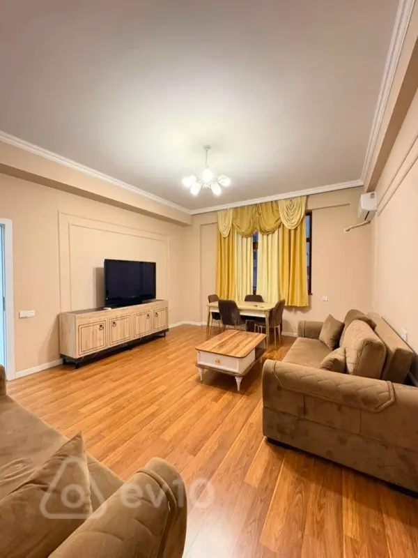 Kirayə verilir 2 otaqlı yeni tikili 102 m²