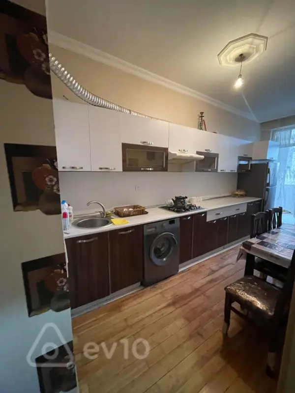 Kirayə verilir 3 otaqlı yeni tikili 67 m²
