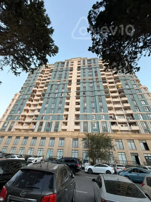 Kirayə verilir 2 otaqlı yeni tikili 70 m²
