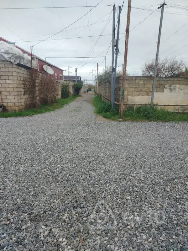 Satılır 4 otaqlı həyət evi 120 m²