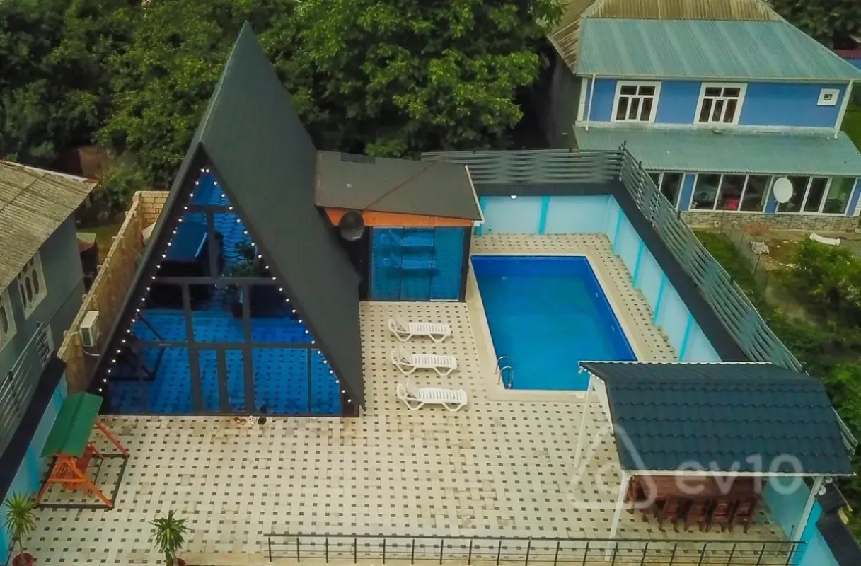 Satılır 5 otaqlı həyət evi 144 m²
