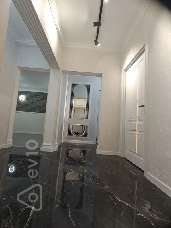 Satılır 3 otaqlı köhnə tikili 85 m²