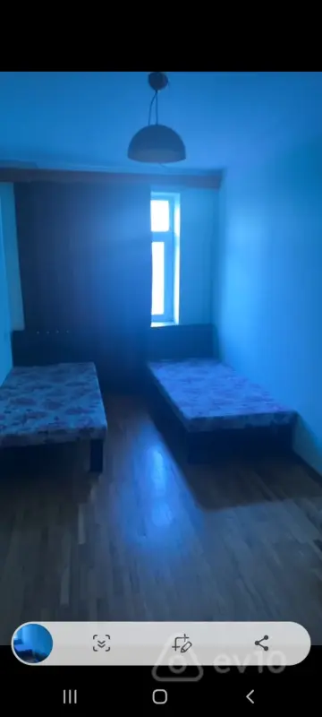Kirayə verilir 3 otaqlı köhnə tikili 90 m²